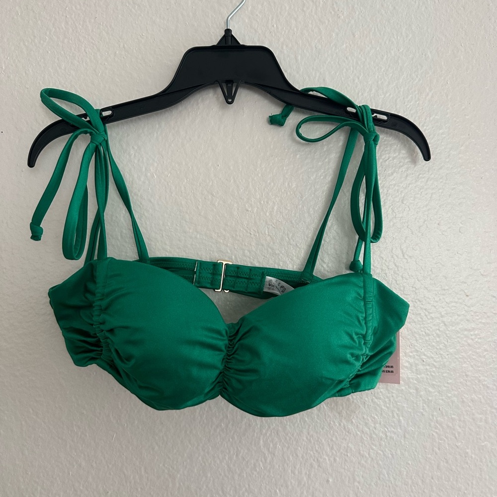 VS swim top